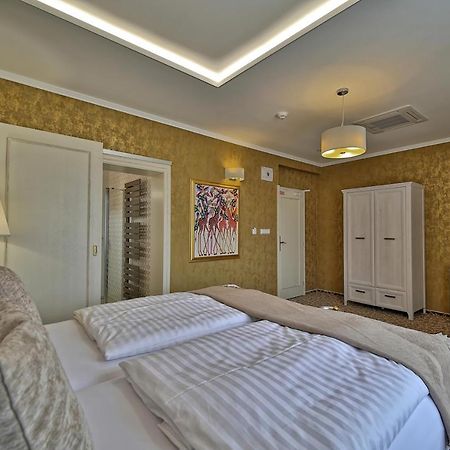 Hotel Pod Branou バルデヨフ エクステリア 写真