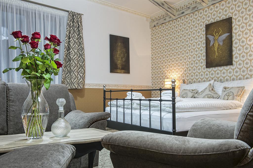 Hotel Pod Branou バルデヨフ 部屋 写真